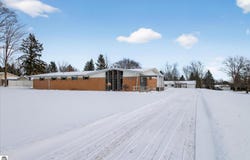 820 N Pine River Street, Ithaca, MI 48847