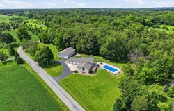 463 E 525 N, Valparaiso, IN 46383