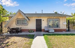 521 S Oak St, Inglewood, CA 90301