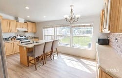 376 W Johnson Dr, Kanab, UT 84741