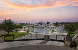 14111 Danbur Drive, Bakersfield, CA 93311
