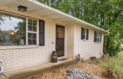 209 PARKVIEW DRIVE, Mountain Home, AR 72653