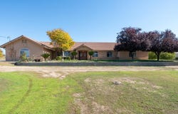 16861 Paula Road, Madera, CA 93636