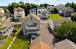 74 California St, Fall River, MA 02723