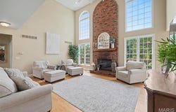22628 Doe Haven, Warrenton, MO 63383