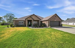 13113 Secretariat Drive, Scott, AR 72142