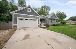 7933 Turney Avenue, Monroe, MI 48161