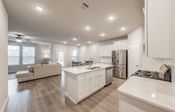 601 Bethpage Drive, Red Oak, TX 75154