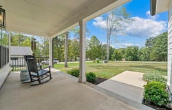 118 Pointe O Woods Dr, Huddleston, VA 24104