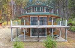 21 Harms Way, Republic, WA 99166