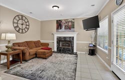 6220 DAYBREAK Dr, Bartlett, TN 38135