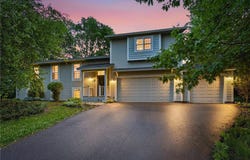785 Santa Vera Drive, Chanhassen, MN 55317