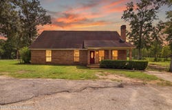 12448 Lorraine Road, Biloxi, MS 39532