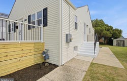 314 SWARTHMORE AVE, FOLSOM, PA 19033