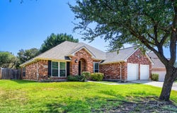 2302 Hodges Place, Mansfield, TX 76063