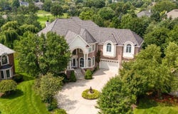 151 Palmer Circle, Vernon Hills, IL 60061