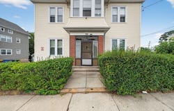 420 Bradford Ave., Fall River, MA 02721