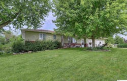 12116 N 156th Avenue, Bennington, NE 68007