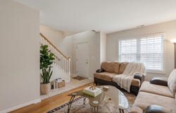 821 N Harlem Avenue, Oak Park, IL 60302