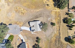 28321 Carry Back Court, Tehachapi, CA 93561