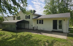 106 McCulley St, New Franklin, MO 65274
