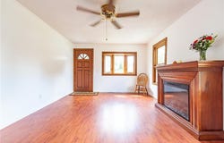 10 Elmhurst Street, Warwick, RI 02889