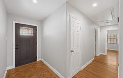 5429 Enderly Place, Dallas, TX 75227