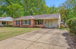 4563 DEARING Rd, Memphis, TN 38117