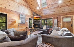 32 Fireside Land, Broken Bow, OK 74728