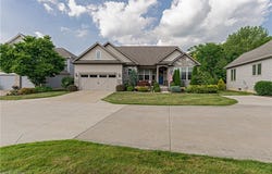 609 Burgess Circle, Aurora, OH 44202