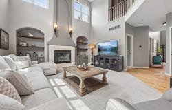 261 Ridgeway Path, Oconomowoc, WI 53066