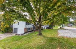 100 N langley Drive, Ellettsville, IN 47429
