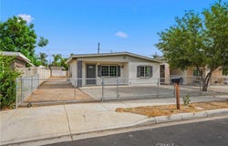 221 Pleasant View, Colton, CA 92324