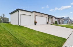 7920 Patrick Avenue, Lincoln, NE 68516