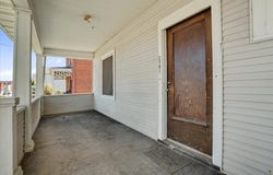 2501 Central Avenue, Dubuque, IA 52001