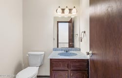 84 Diamond Lane, Old Bridge, NJ 08857