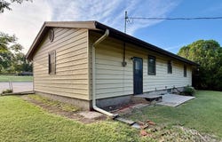 203 N Elm St, Beloit, KS 67420