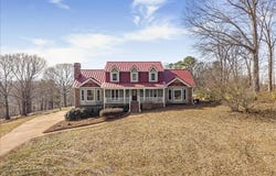 652 McCready Drive, Dallas, GA 30157