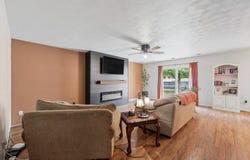 4 Cherry Lane, Villa Grove, IL 61956