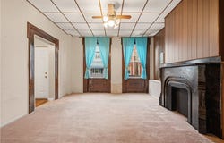 125 45th St, Lawrenceville, PA 15201