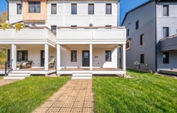 2325 Greenway Trail, Ann Arbor, MI 48104