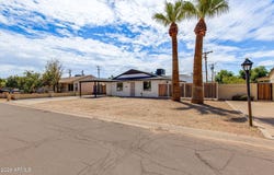 4609 E ALMERIA Road, Phoenix, AZ 85008