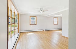 855 Mildred Avenue, Temperance, MI 48182