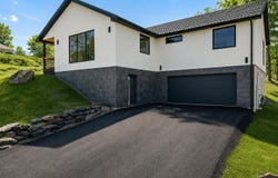 203 Red Oak Drive, Olyphant, PA 18447