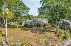 19 Monument Way, Belfast, ME 04915