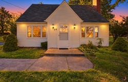 27 MIDDLE RIVER DR, VERONA, VA 24482