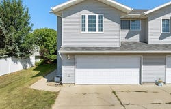 1110 SW 34th Ave, Minot, ND 58701