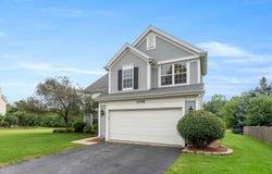 1256 Pennsbury Lane, Aurora, IL 60502