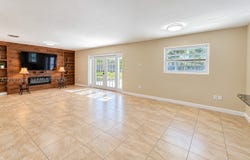 859 Caroline Cir, Palm Beach, FL 33413
