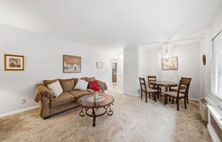 172 Edmunton, North Babylon, NY 11703